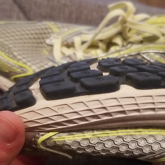 Brooks Womens Ghost 6 Running Shoes - Silver and Yellow SZ 9 - Picture 7 of 7